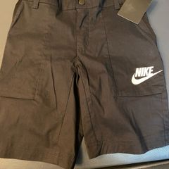 Nike Shorts 7 y Black BNWT