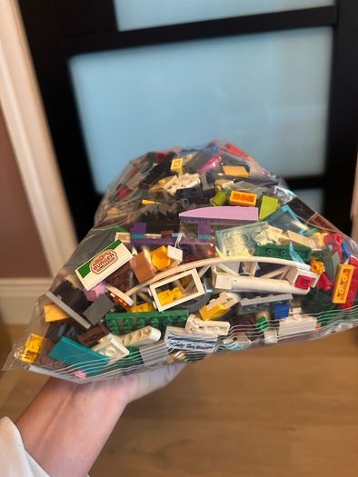 1kg mixed Lego bag / all authentic Lego