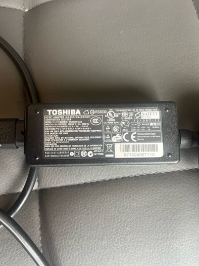 toshiba charger laptop or tablet