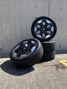 Genuine Volkswagen Indianapolis 19" Alloy Wheels - Like New, Good Year