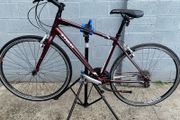 TREK 7.2 Hybrid