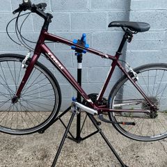 TREK 7.2 Hybrid