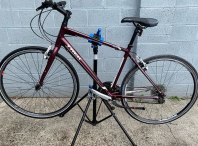 TREK 7.2 Hybrid