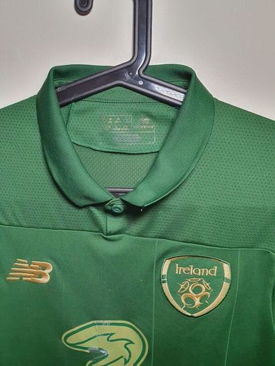 New balance 2019-20 home shirt size medium ptp 21" in great condition