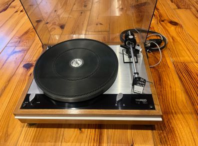 Thorens 160 Turntable