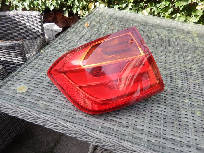 Genuine BMW rear tail light unit,316 D,F30