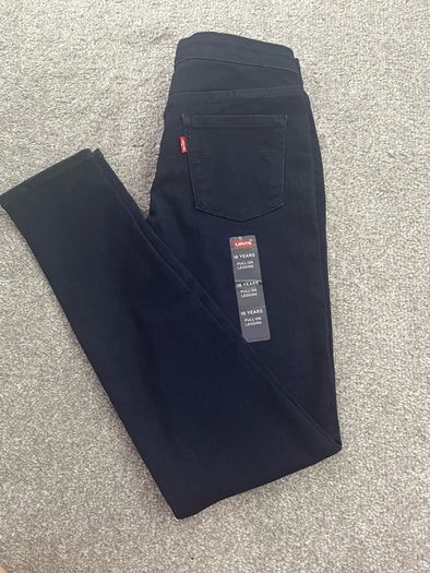 Levis Jeans