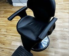 Professional Hydraulic Reclining Barber Chair