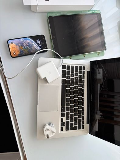 MacBook and iPad 7  bundle for sale