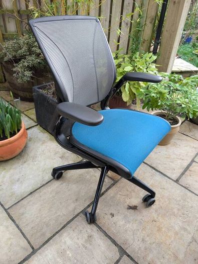 ergonomic office chair