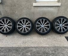 BMW X5 X6 20" Alloy wheels and Run flat Tyres