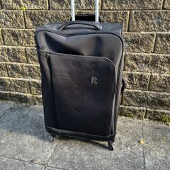 IT luggage (wheels need replacing)