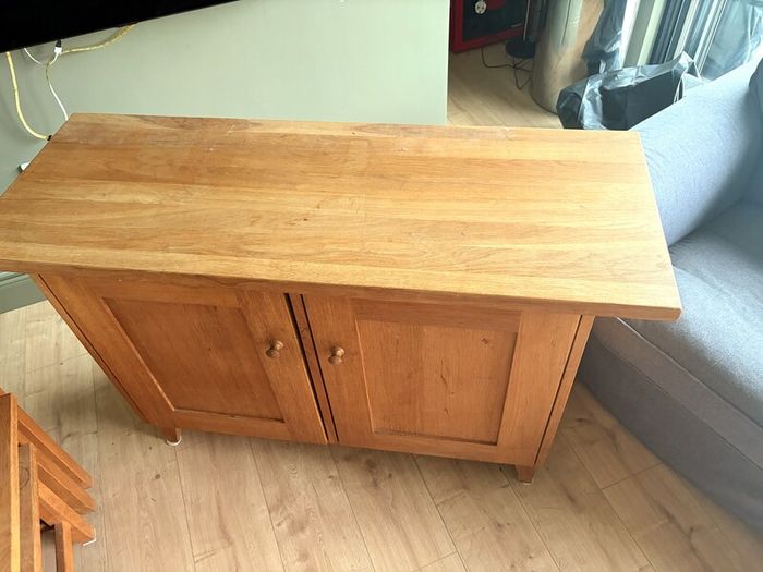 Solid wood two-door cabinet /Sideboard