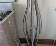 Floor lamp