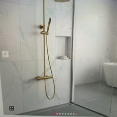 eliseo rain shower new still in box