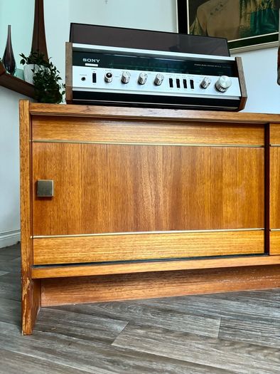 Vintage Retro Mid Century Teak Scandinavian Sideboard/Record Cabinet/TV Unit