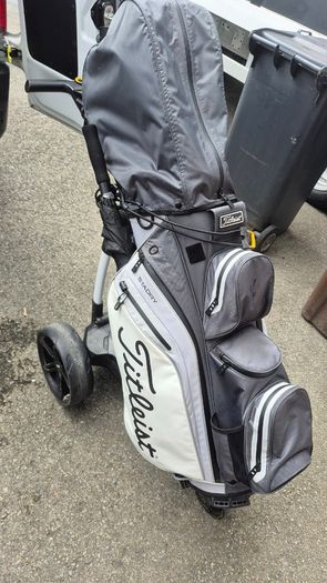 Powerkaddy FX3 Trolley and Titleist Stadry waterproof Cart Bag