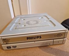 2 Optical Drives (Philips & Liteon) CD/DVD/-R,+R,RW, etc excellent condition