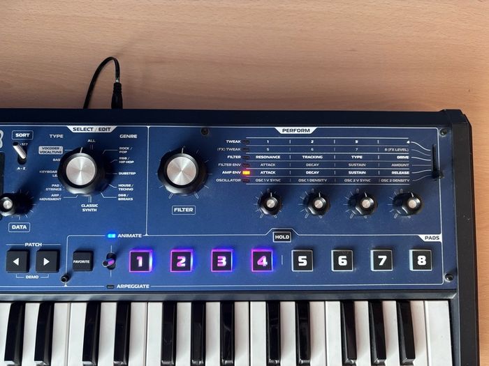 Novation MiniNova Synth