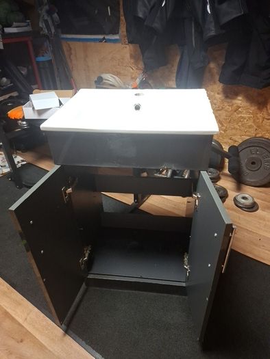 Vanity unit and basin