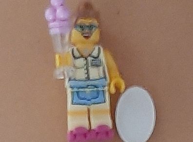 LEGO Minifigures 71002 Series 11 Diner Waitress.  Discontinued and in good condition.