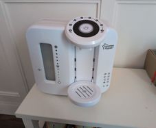 Tommee Tippee Perfect Prep baby bottle maker