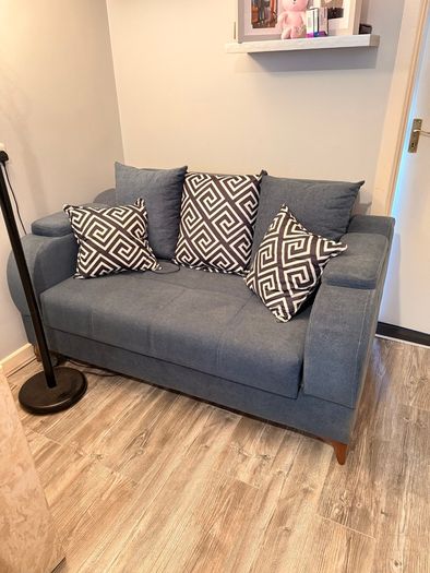 Pull out sofa with storage