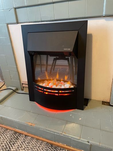 Electric fire insert