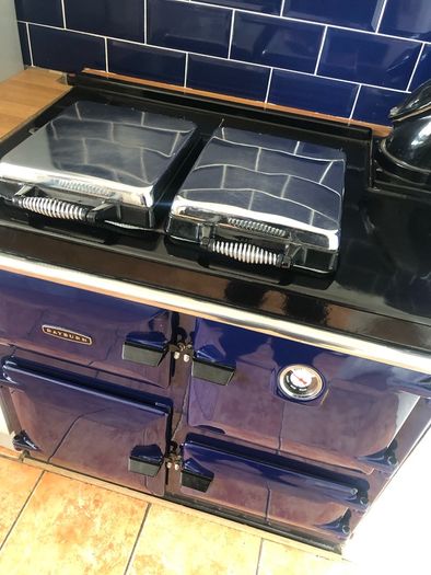 Rayburn Oil Cooker