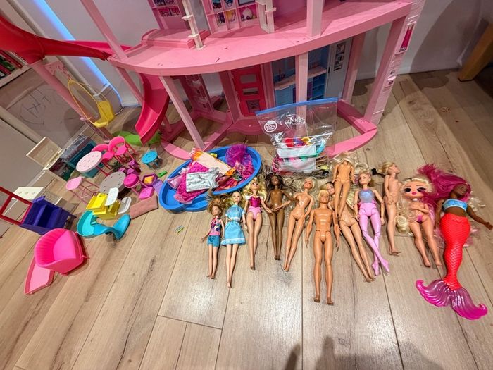 Barbie Dreamhouse And Huge Accessory Bundle
