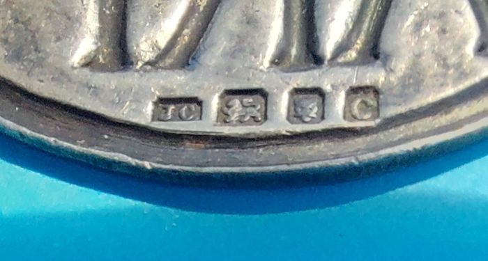 A.R.P. Gents Badge Hallmarked for 1938