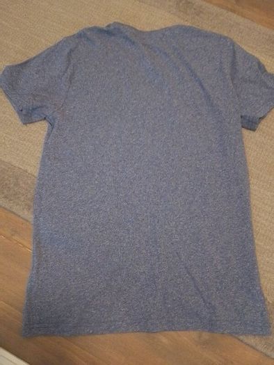 H & M T-shirt