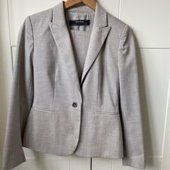 zara suit