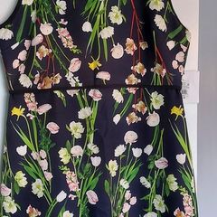 Beautiful floral dress, Victoria Beckham, Size XL, Brand New with tag