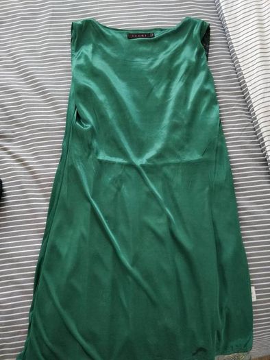 Green dress with flower pattern size 8