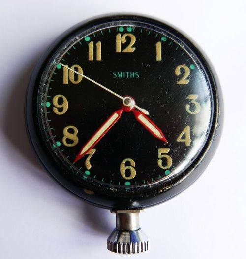 Vintage Hand Wind Smiths Motor Car Watch Clock (in working order)