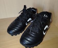 Sondico Strike Astro Turf Trainers Childrens (size UK C9/EU 27)