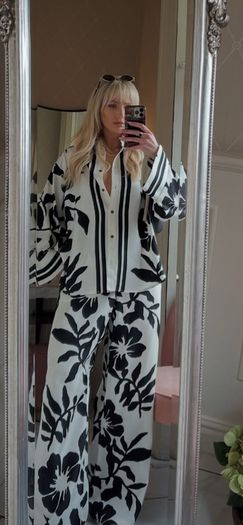 monochrome co ord