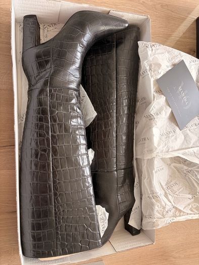 Mantra Official Black Croc Effect Knee High Boots. Size 5 EU38