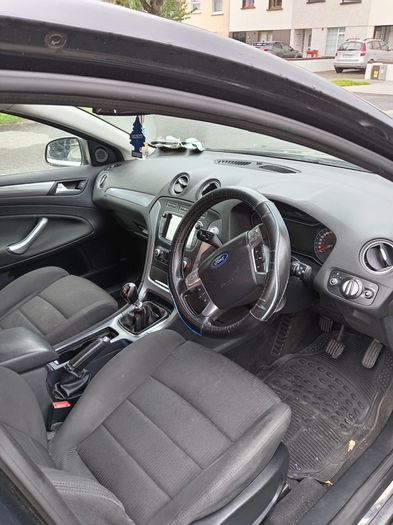 mondeo titanium