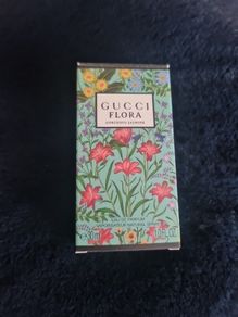 gucci  flora. 30ml