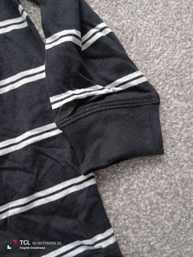 New.M&S boy's long sleeve top. Age 7/8