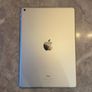 apple ipad 8 Image 2