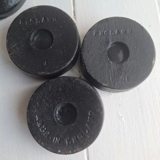 Vintage & Antique Cast Iron Scale Weights