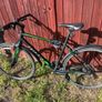 Giant Escape 2 Bike /medium/excellent condition Image 2