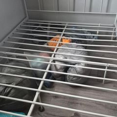 metal double bed