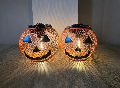 Solar pumpkin lights