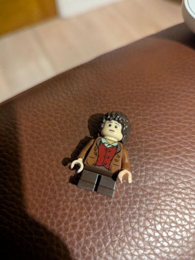 Lego frodo