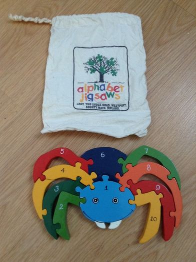 Wooden colour and number jigsaw