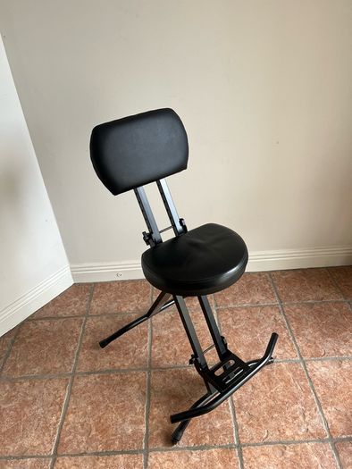 Guitar/Keyboard stool